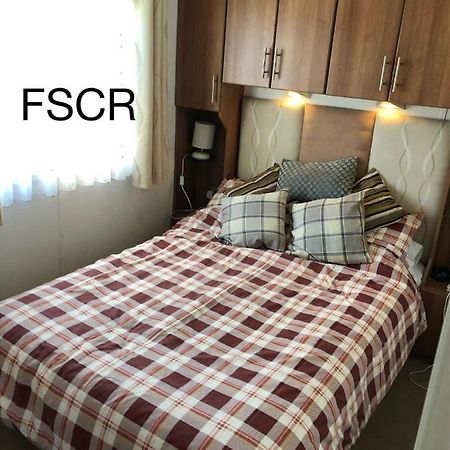 First Steps Caravan Rentals 桑当 外观 照片