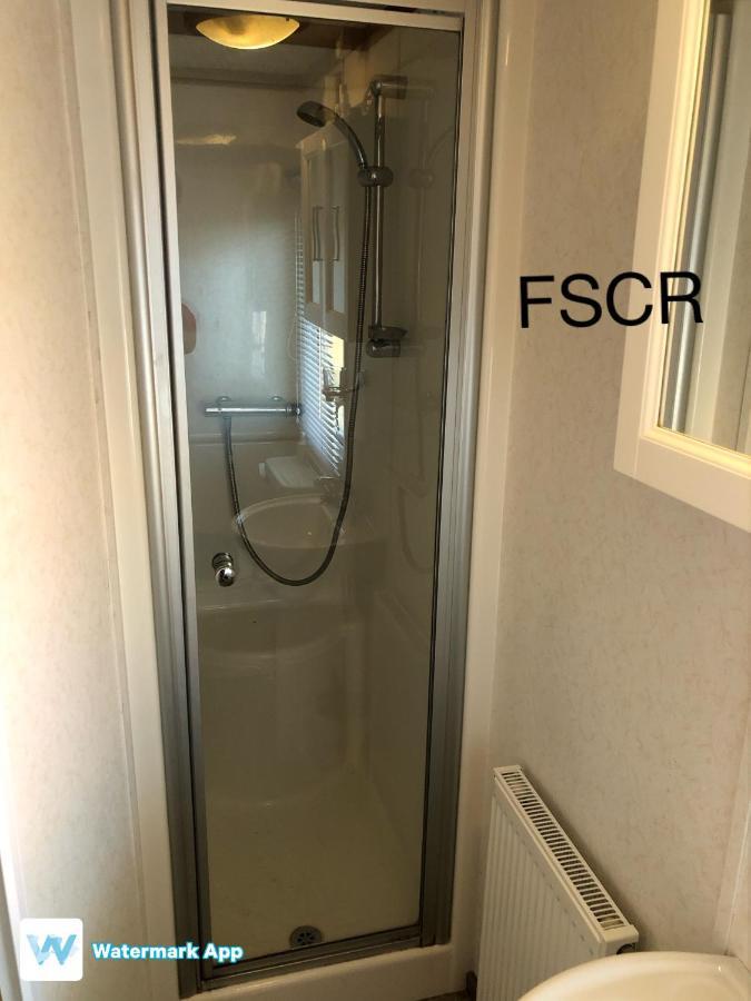 First Steps Caravan Rentals 桑当 外观 照片