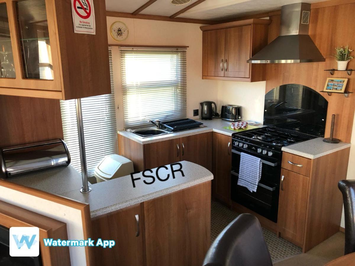 First Steps Caravan Rentals 桑当 外观 照片