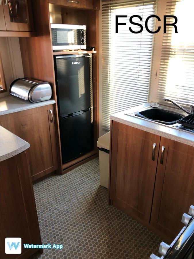 First Steps Caravan Rentals 桑当 外观 照片