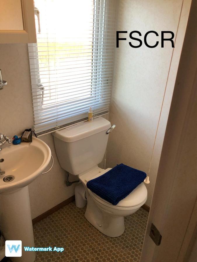 First Steps Caravan Rentals 桑当 外观 照片