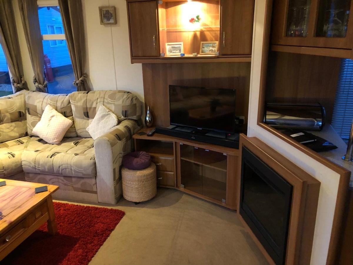 First Steps Caravan Rentals 桑当 外观 照片